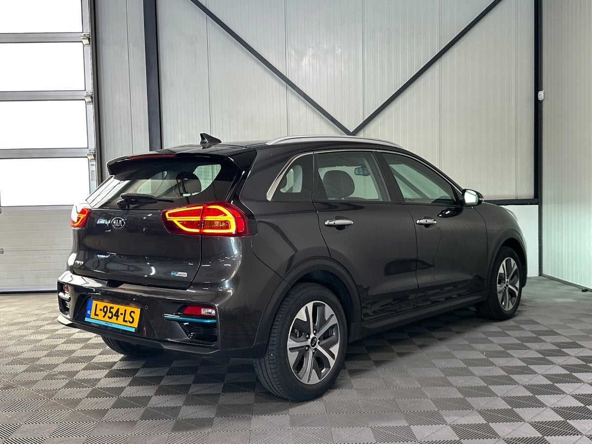 Kia e-Niro DynamicLine 39kWh 3-Fase | SoH 98% | Navi | Camer, Gebruikt, 31 min, Origineel Nederlands, 39 kWh