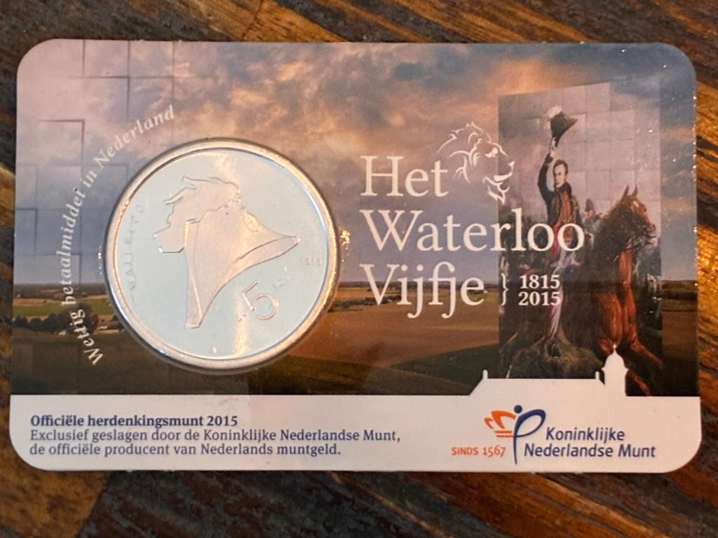 Het Waterloo Vijfje 2015 - Officiële herdenkingsmunt, Ophalen of Verzenden, Koningin Beatrix, Overige waardes, Losse munt