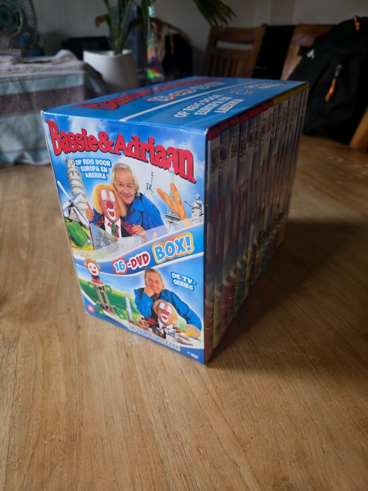 Bassie & Adriaan 16-DVD Box: Op Reis door Europa en Amerika, Verzamelbox, Alle leeftijden, Nederlands, Zo goed als nieuw