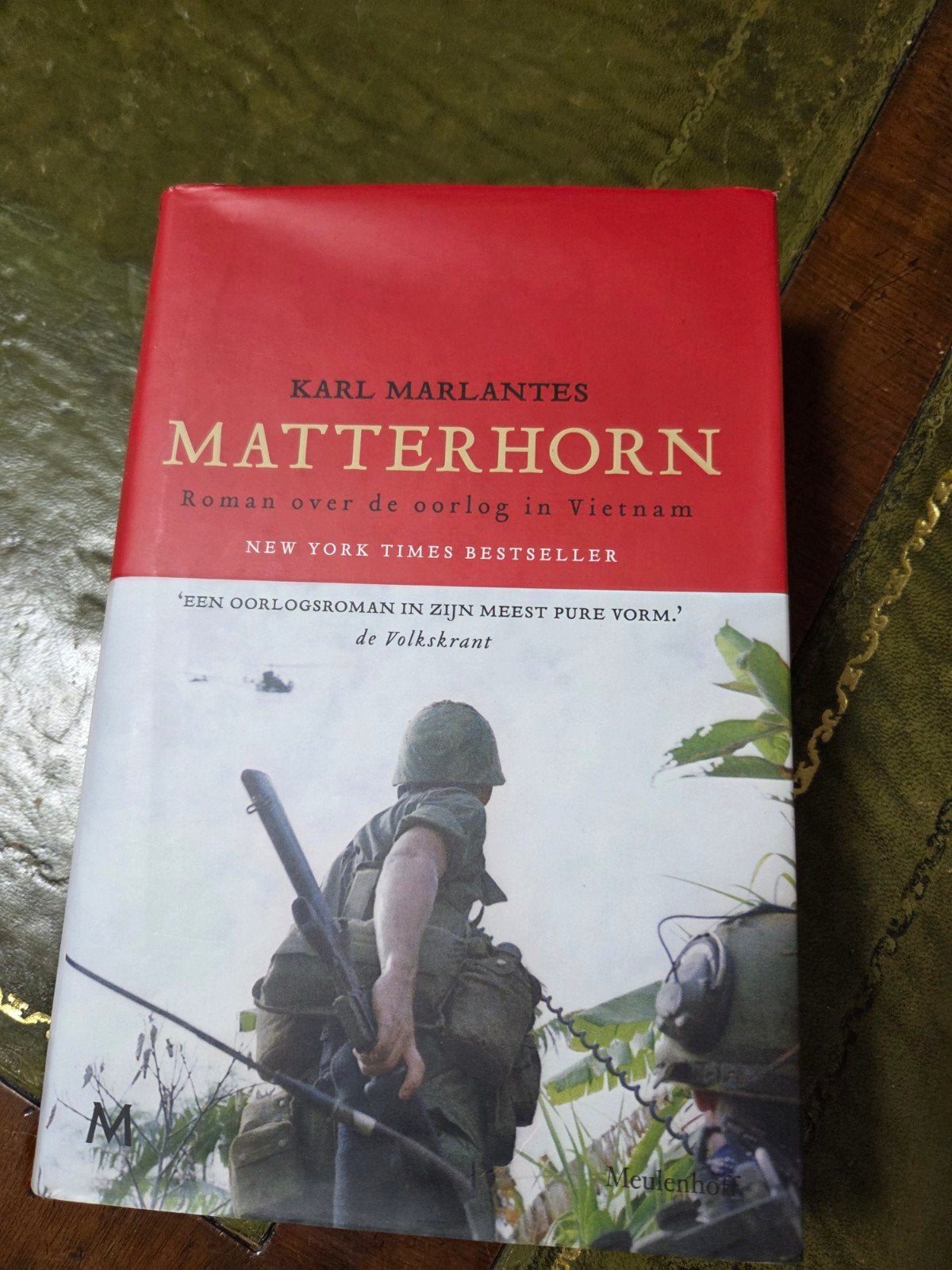 Matterhorn: Roman over de oorlog in Vietnam - Karl Marlantes, Ophalen of Verzenden, Zo goed als nieuw, 1945 tot heden, Karl Marlantes