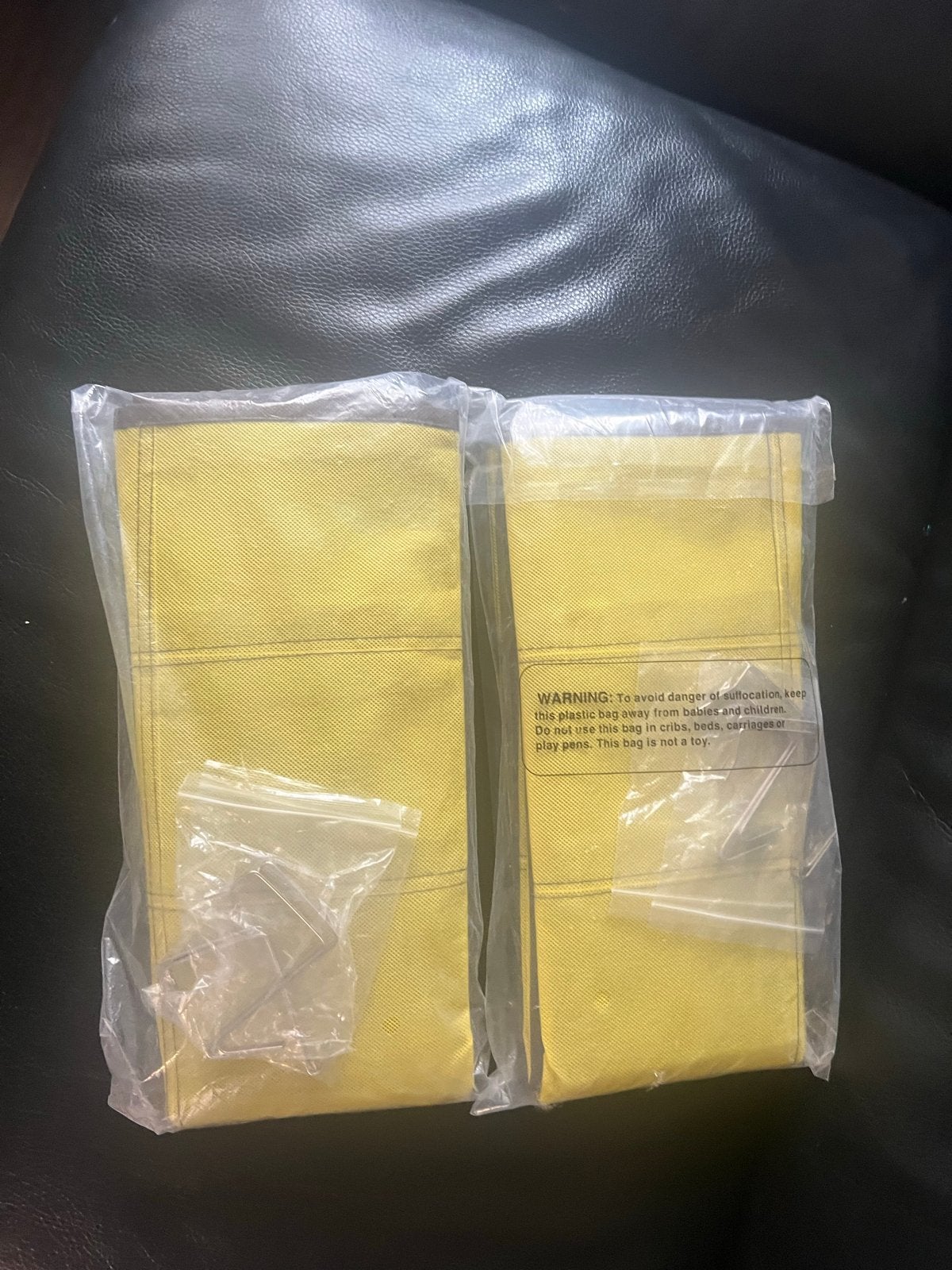 Nieuwe telefoontas met 30 vakjes - Geel/Zwart 2 stucks, Ophalen of Verzenden, Nieuw, Meerkleurig, Textiel