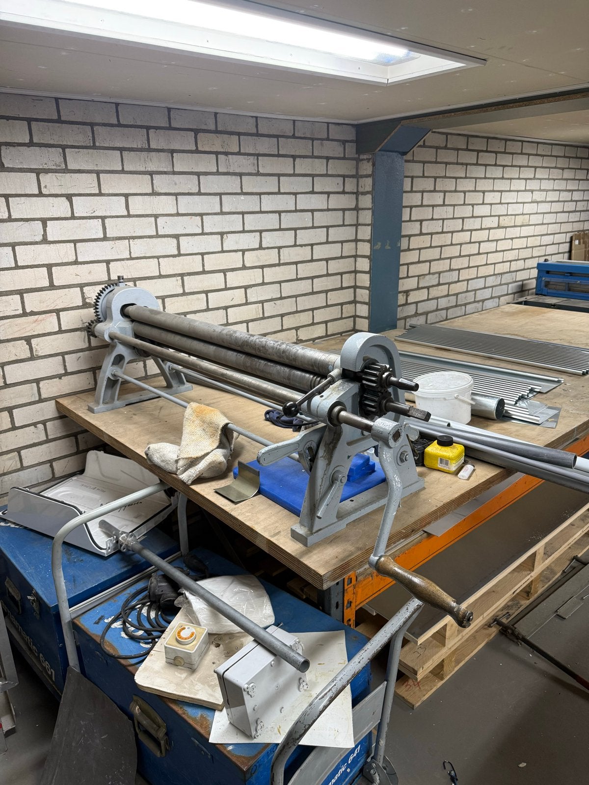 Amga en Jorg zink werkplaats set, Ophalen