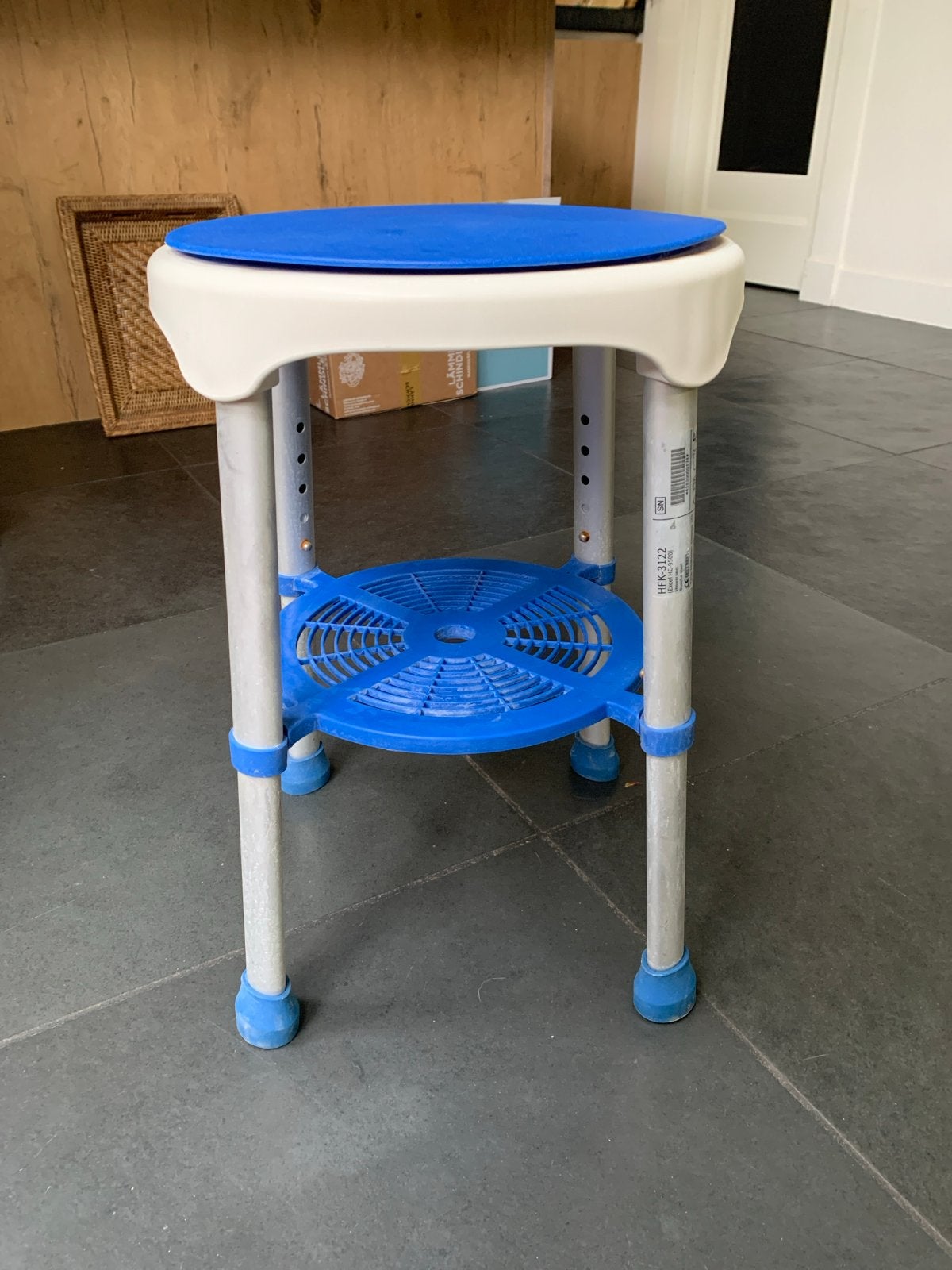 Douchekruk blauw met draaibare bovenkant, Ophalen, Gebruikt