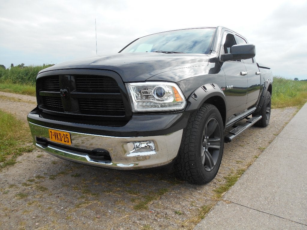 Dodge Ram 1500 5.7 V8 Hemi Automaat 2011 4x4 JAAR APK, Automaat, 5654 cc, Zwart, Leder