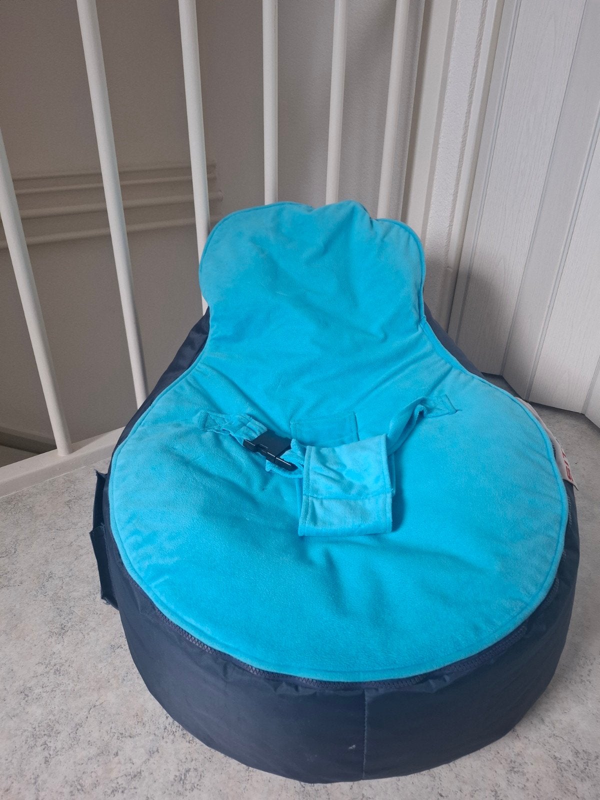 blauwe sit & joy zitzak voor baby en peuter, Ophalen of Verzenden, Zo goed als nieuw, Blauw, Zitzak