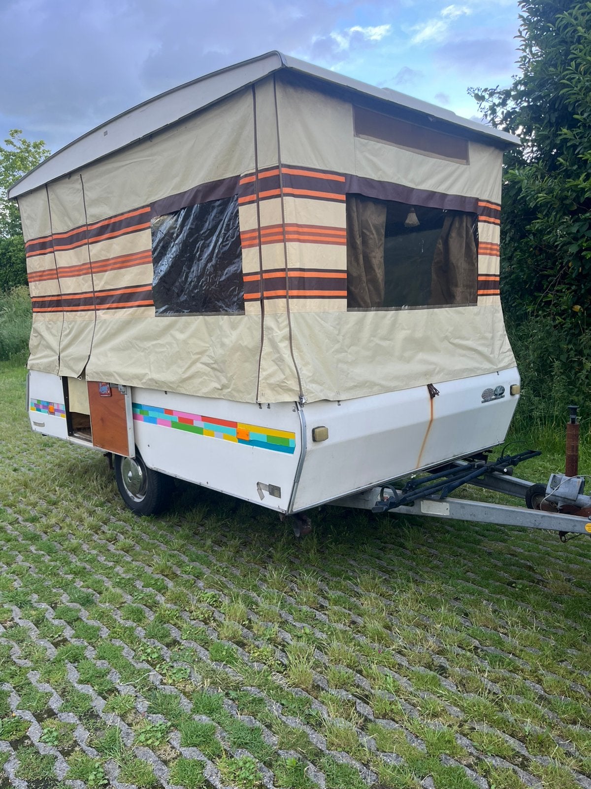 🟢Paradiso Compact Plus Fietsendrager!.🟢, Caravans en Kamperen, Caravans, Particulier, tot en met 4, tot 500 kg, Treinzit, Overige merken