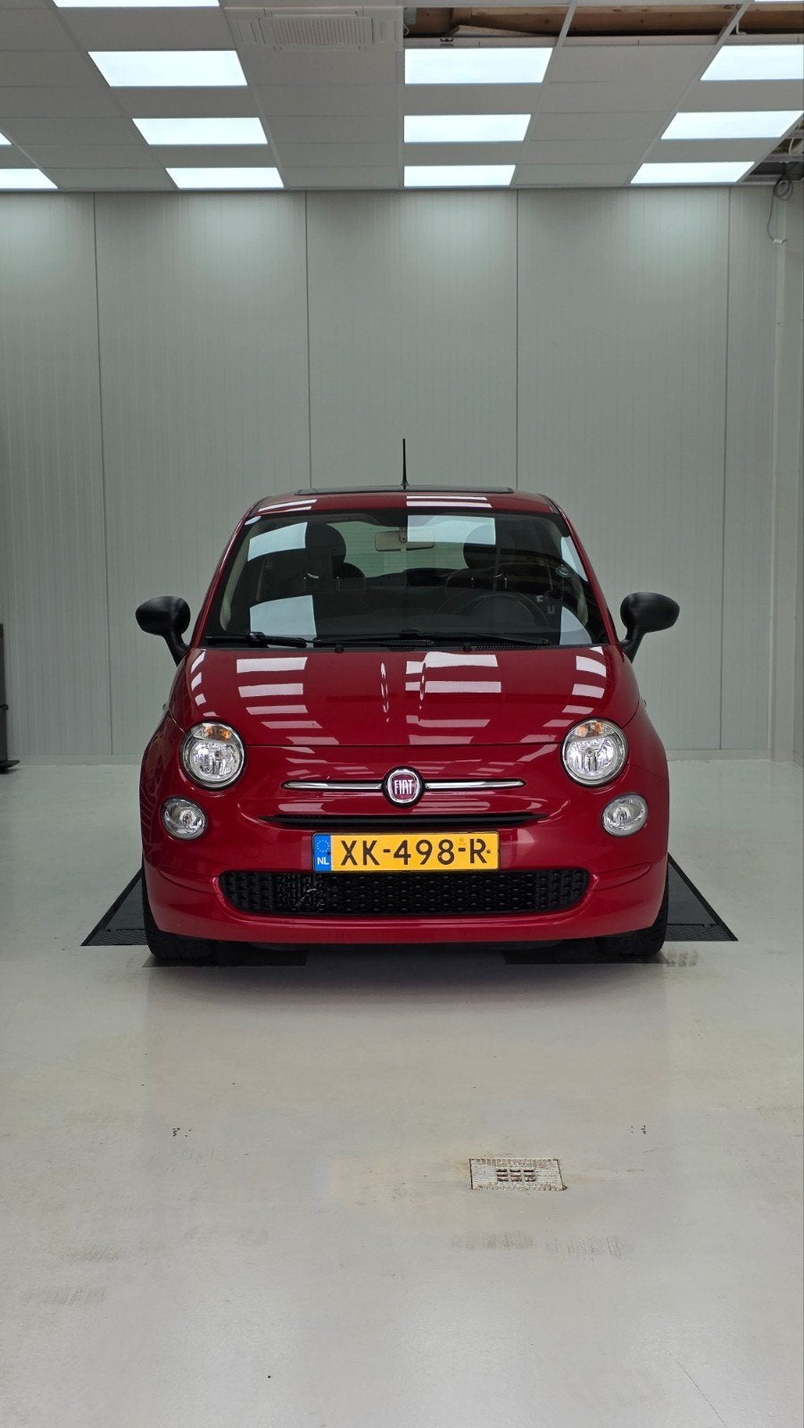 Fiat 500 Twinair Turbo 80pk 2019 Rood, Auto's, Voorwielaandrijving, Stof, 905 kg, Origineel Nederlands