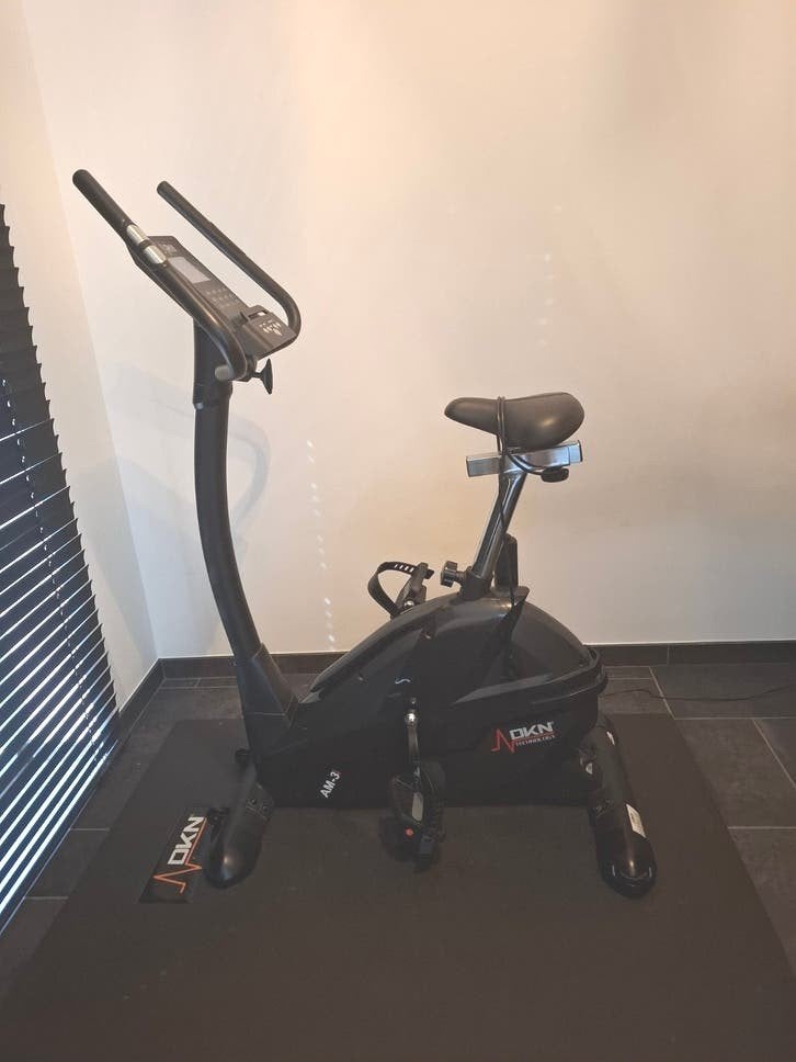 DKNTechnologyAM-3i Hometrainer - zgn MAG METEEN WEG VOOR€300, Ophalen, Zo goed als nieuw, Benen, Hometrainer