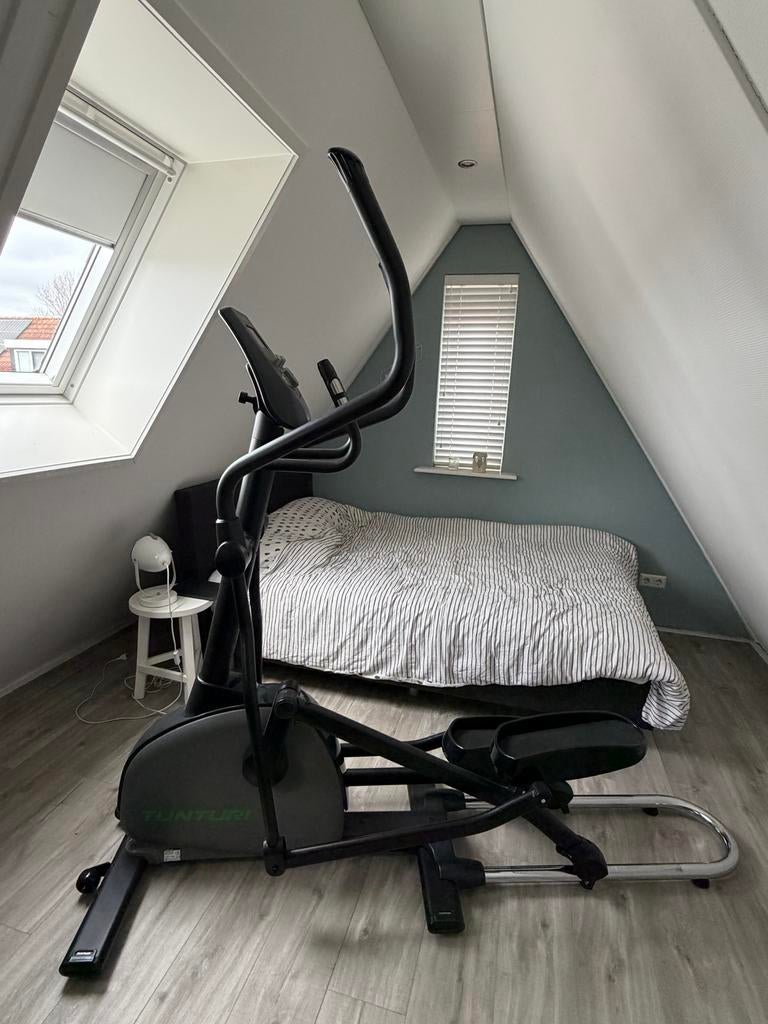 Tunturi C55-F Crosstrainer - Zo goed als nieuw, Ophalen, Armen, Zo goed als nieuw, Crosstrainer