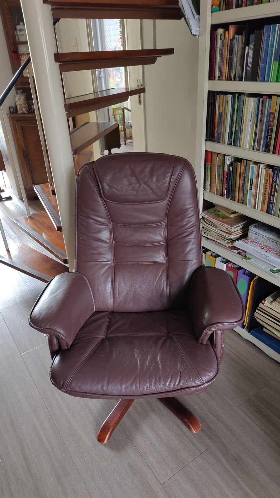 Comfortabele bruine leren relaxfauteuil, Ophalen, Gebruikt, Bruin, Modern comfort
