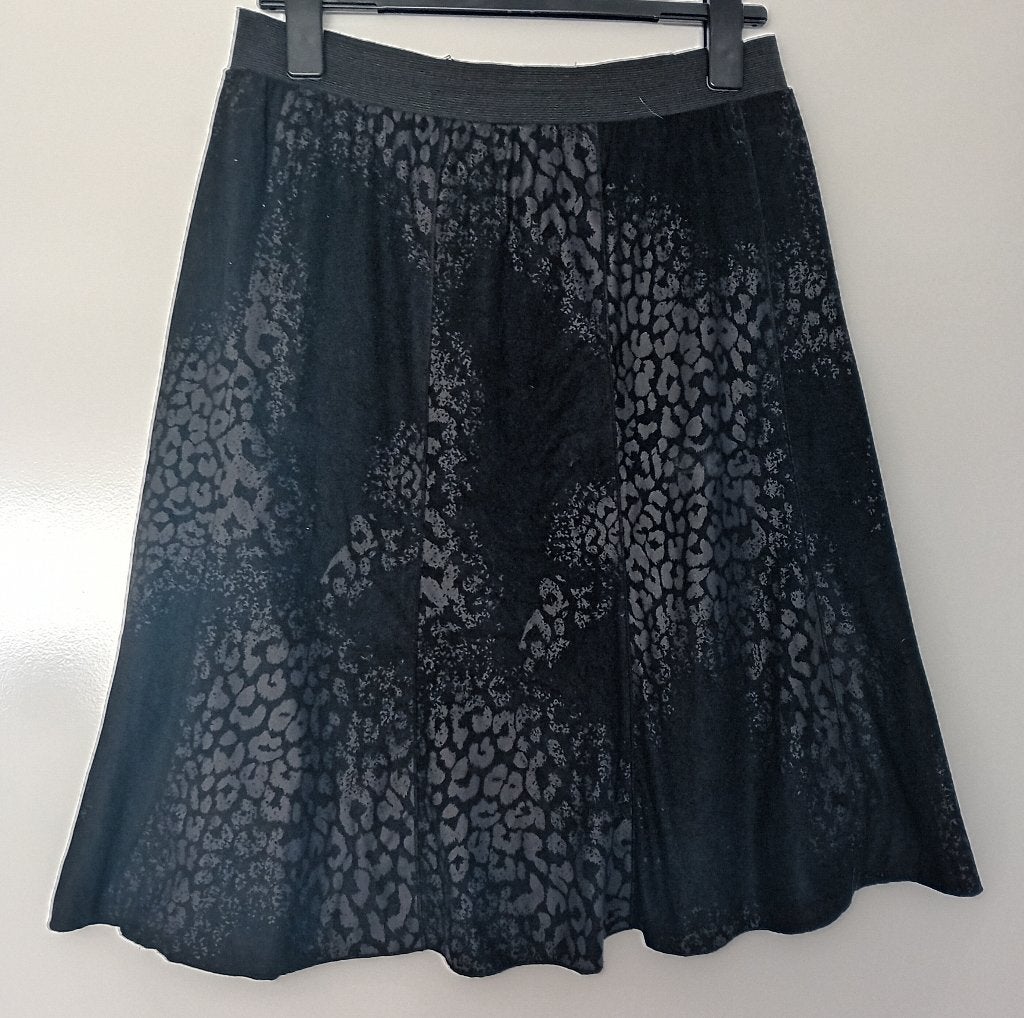 rok,maat 42/44,Witteveen,zwart,uitvaart,chic,animal print, Verzenden, Zwart, Maat 42/44 (L), Nieuw
