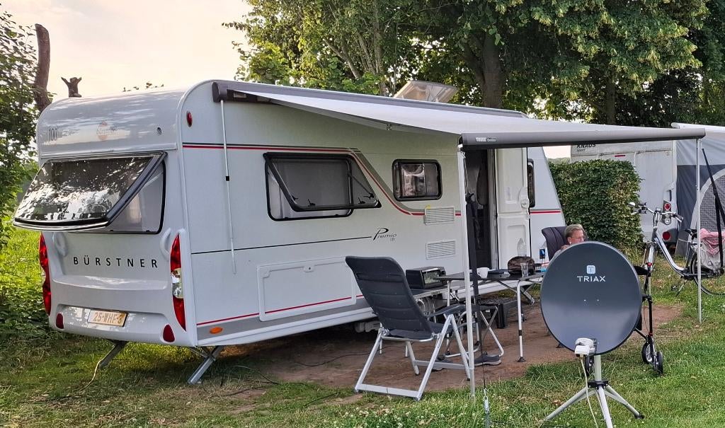 caravan Bürstner premio life 480TL, Caravans en Kamperen, Caravans, Standaardzit, 2 aparte bedden, Kachel, Particulier