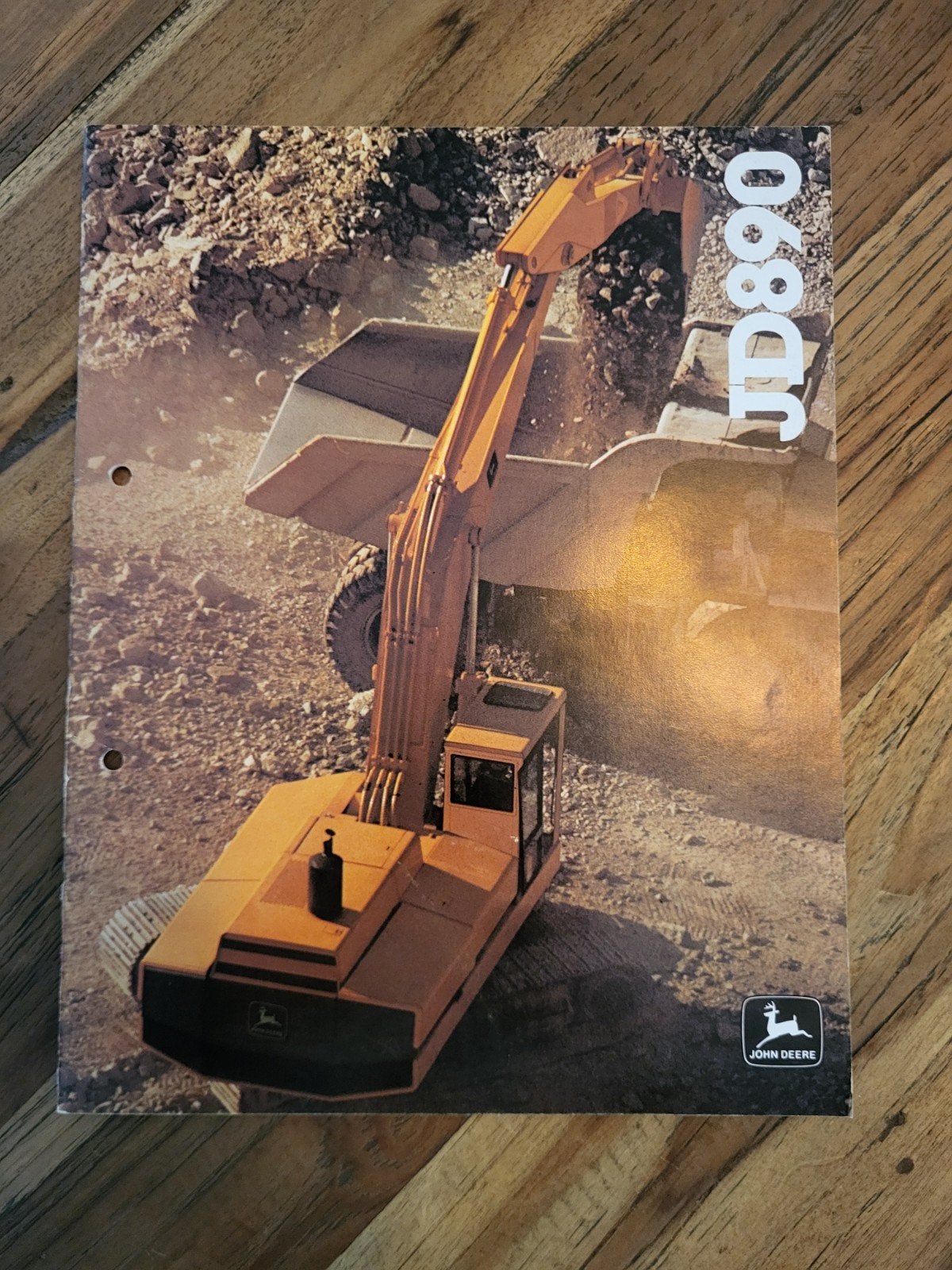 John Deere 890 excavator folder, Boeken, Catalogussen en Folders, Ophalen of Verzenden, Zo goed als nieuw