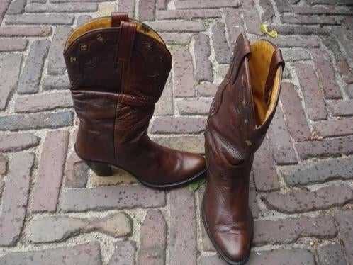 SENDRA BOOTS BRUIN 38 NU GRATIS VERZENDING PER POST