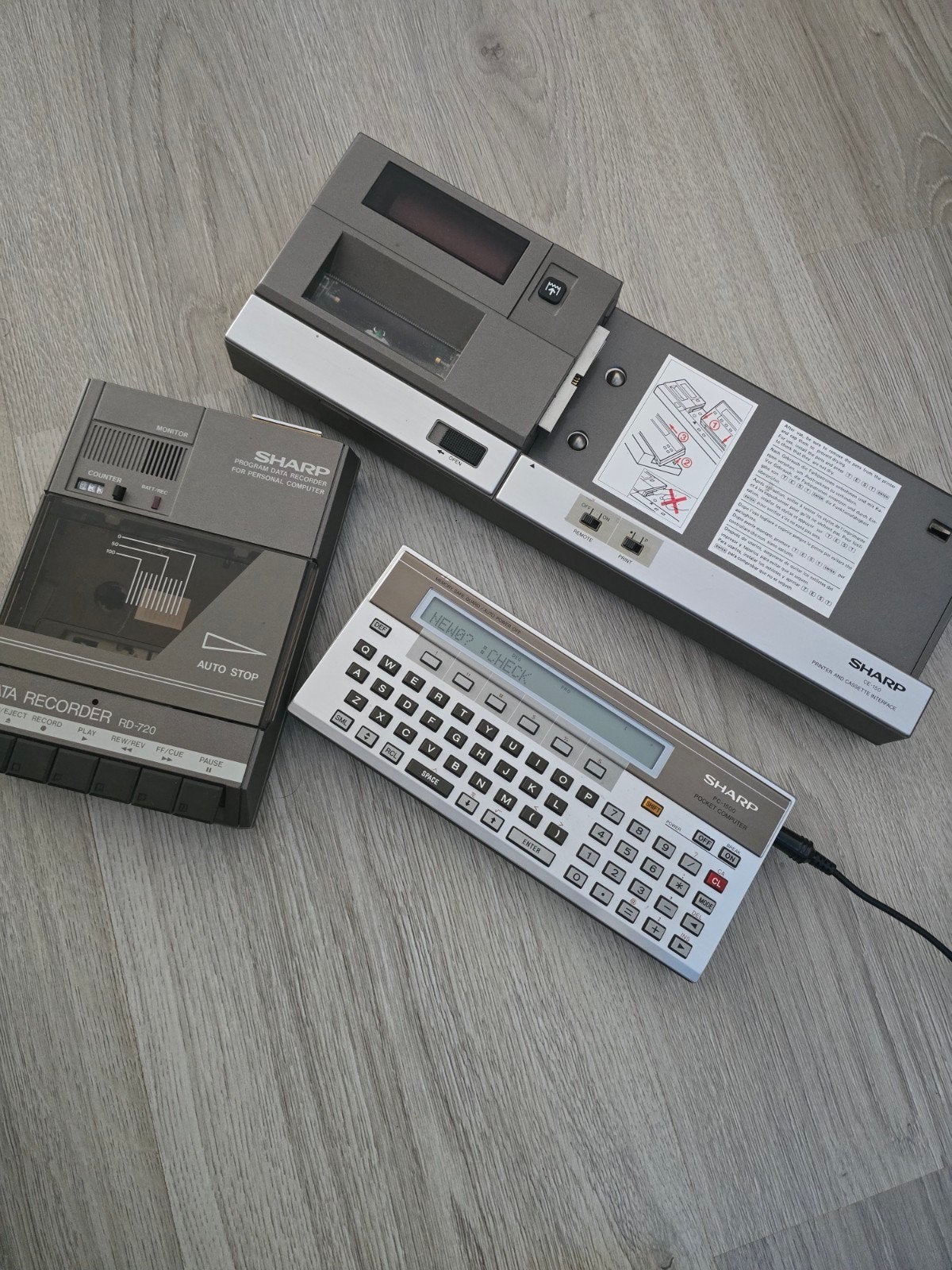 vintage computer Sharp PC-1500 met CE-150 en FD-720, Computers en Software, Vintage Computers, Ophalen, Sharp