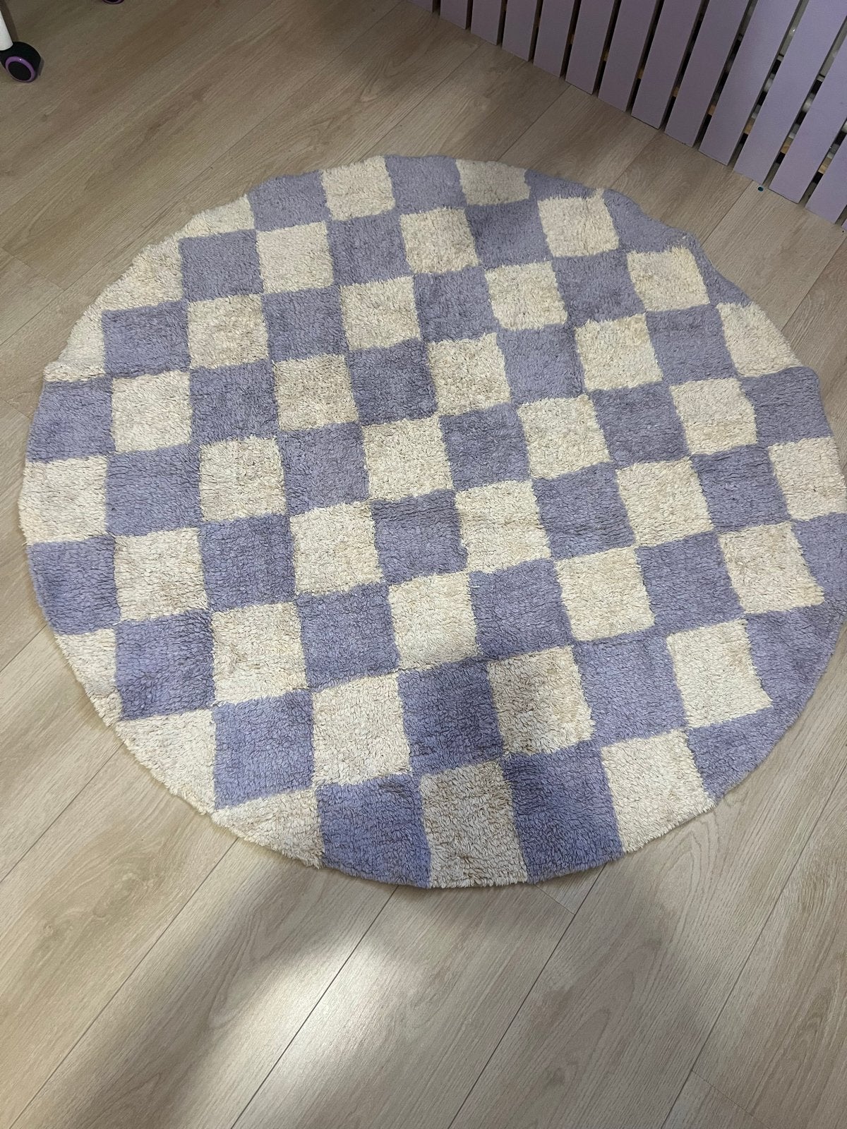 Rond geruit vloerkleed rertro - paars en beige/creme, Ophalen, Gebruikt, 100 tot 150 cm, Paars