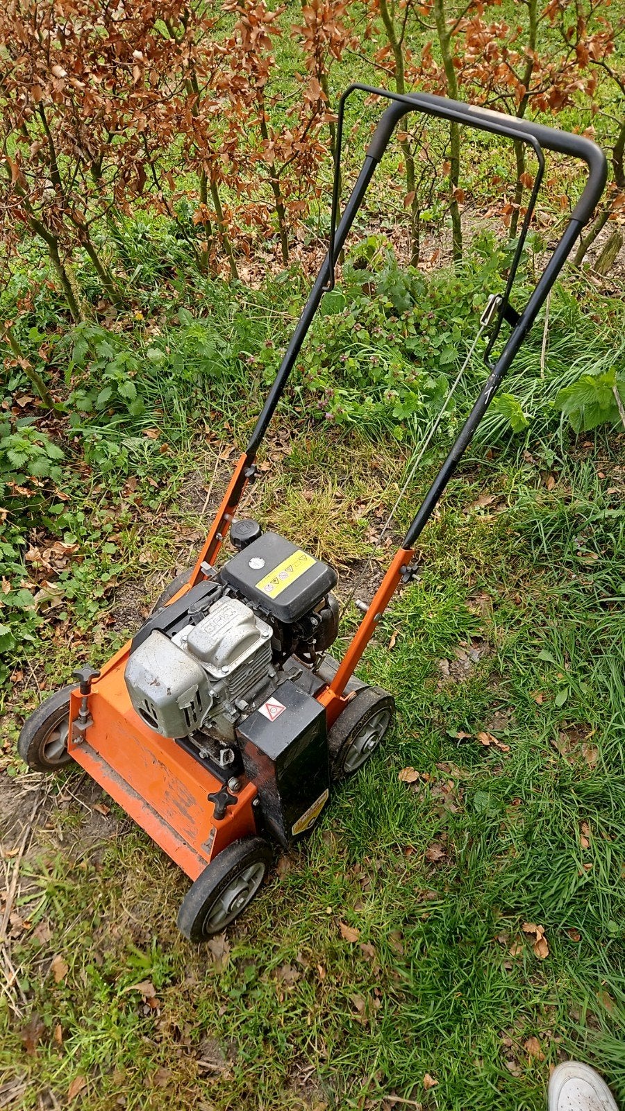 Verticuteermachine op Benzine - Gazononderhoud, Ophalen of Verzenden, Gebruikt, Benzine