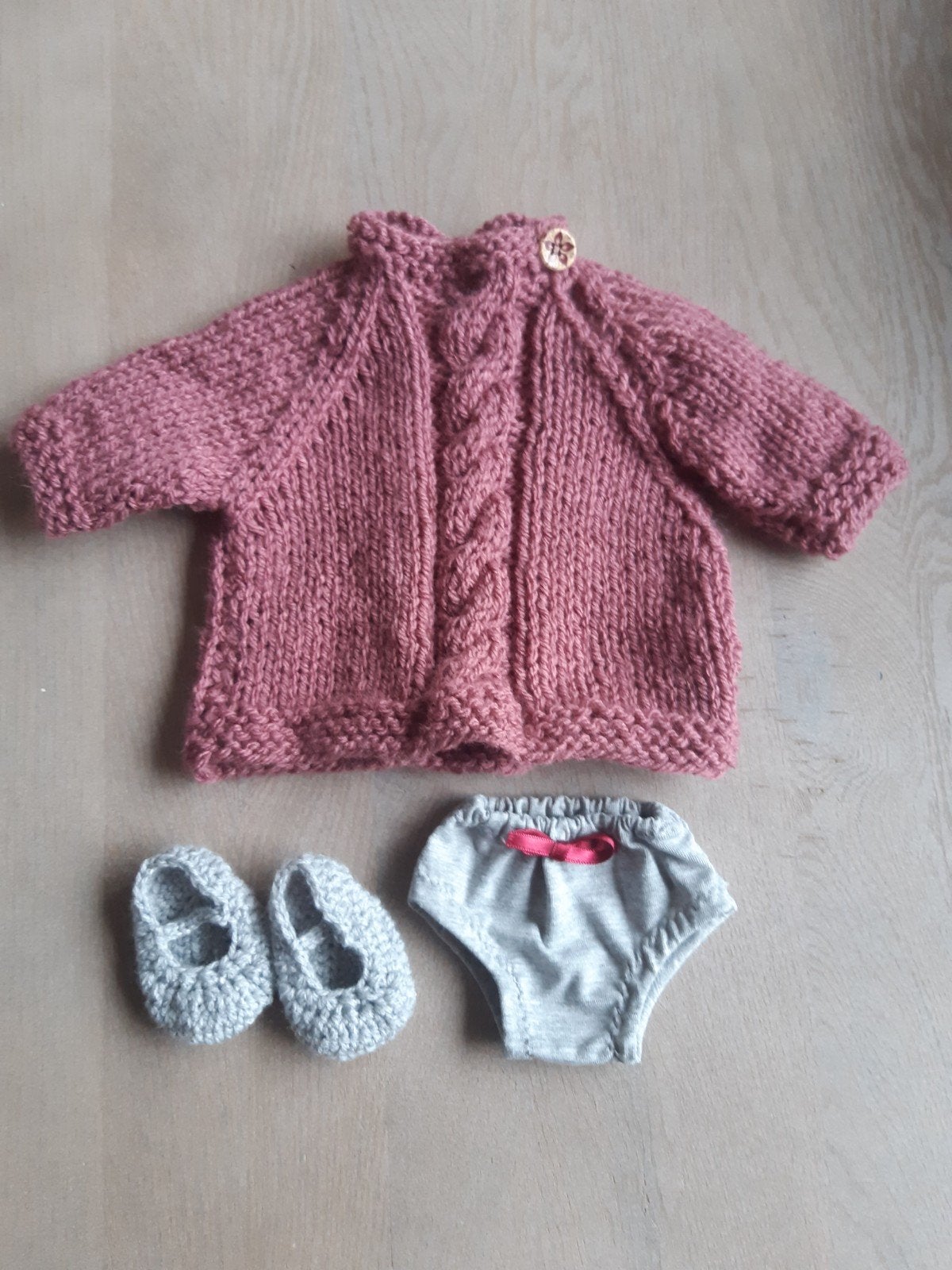 Jurkje met kabel, onderbroekje en slofjes voor Babyborn 43cm, Ophalen of Verzenden, Nieuw, Babypop