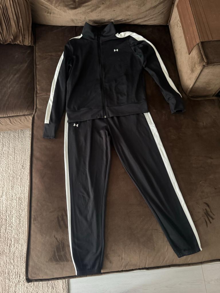Under Armour trainingspak zwart wit - Maat S, Zwart, Ophalen of Verzenden, Maat 36 (S), Fitness of Aerobics