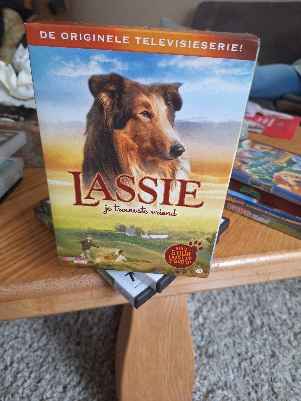 Dvd van lassie 3 delig.1x gekeeken., Alle leeftijden, Ophalen, Zo goed als nieuw, Nederlands