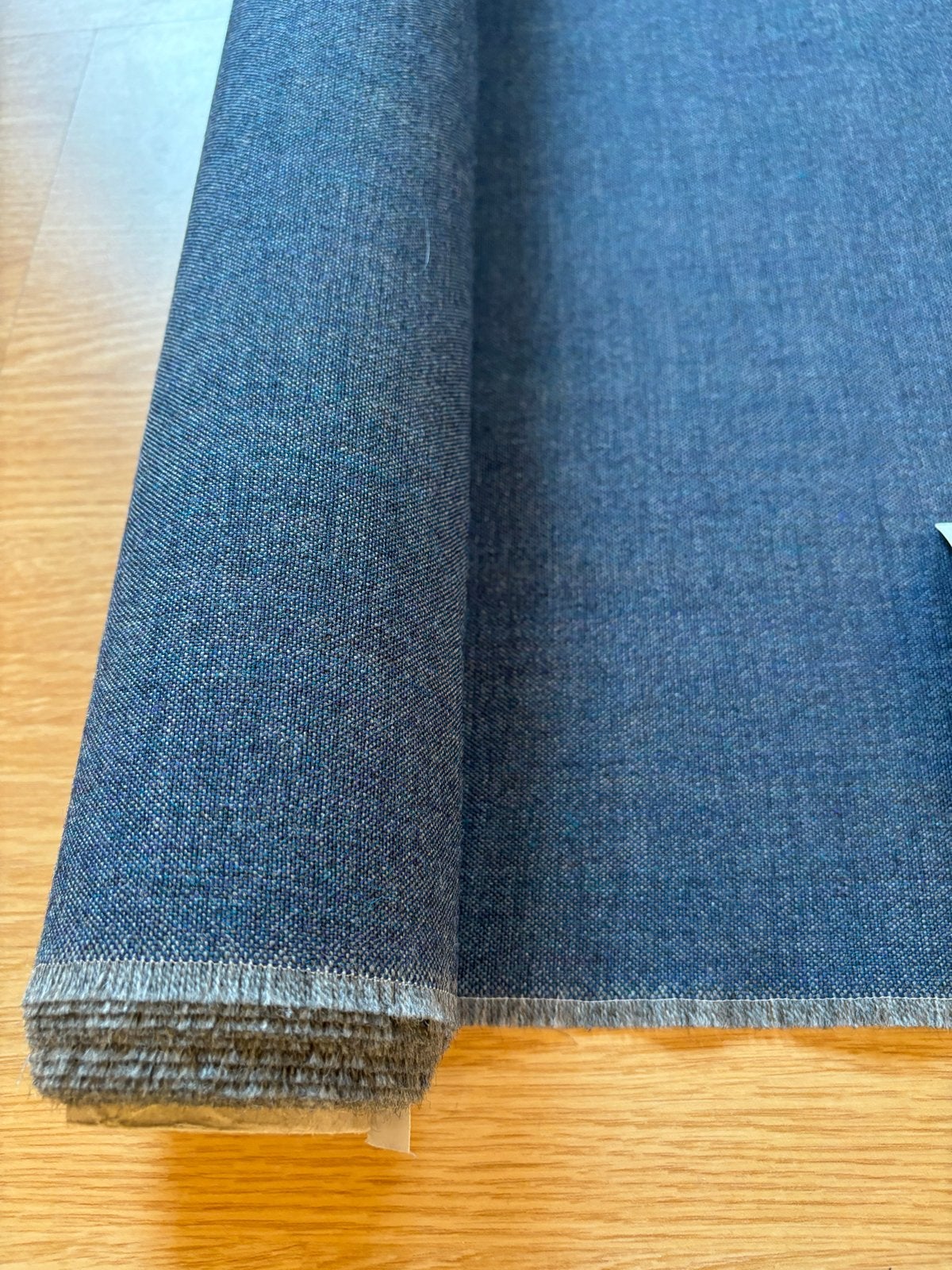 Meubelstof Kvadrat Remix 3 - Kleur 0836, Hobby en Vrije tijd, Wol, Blauw, 120 cm of meer, Ophalen of Verzenden