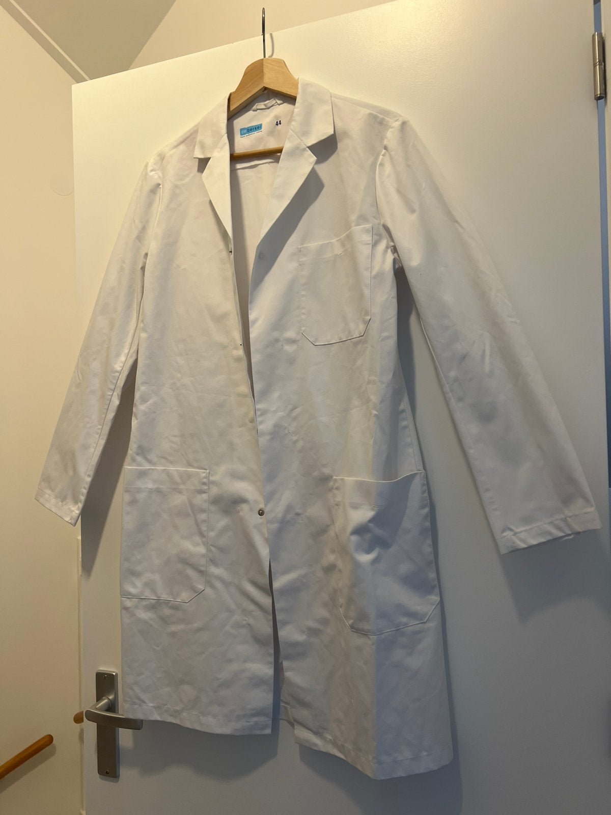 Doktersassistente jas, Kleding | Dames, Ophalen of Verzenden, Zo goed als nieuw, Maat 38/40 (M), Zwart