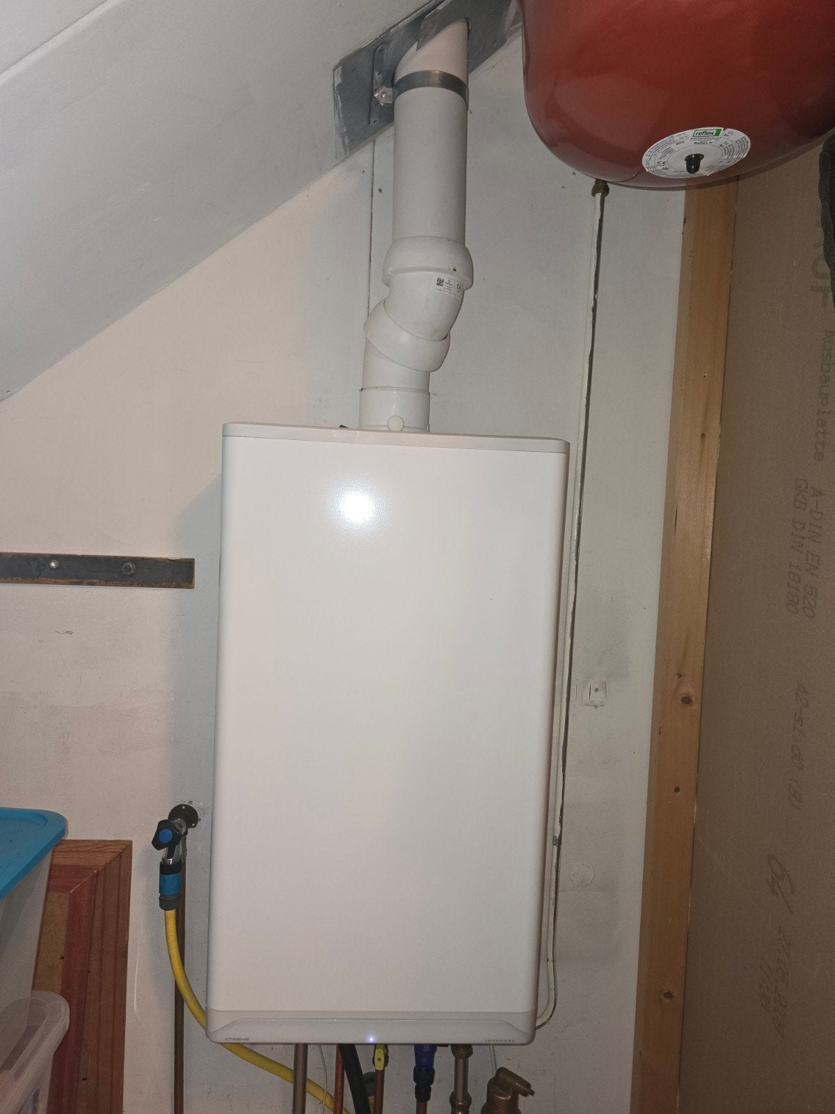 Intergas Extreme 36 CV-ketel dec 2020 met thermostaat en app, 30 tot 80 cm, Hoog rendement (Hr), Cv-ketel of Combi-ketel, Minder dan 60 cm