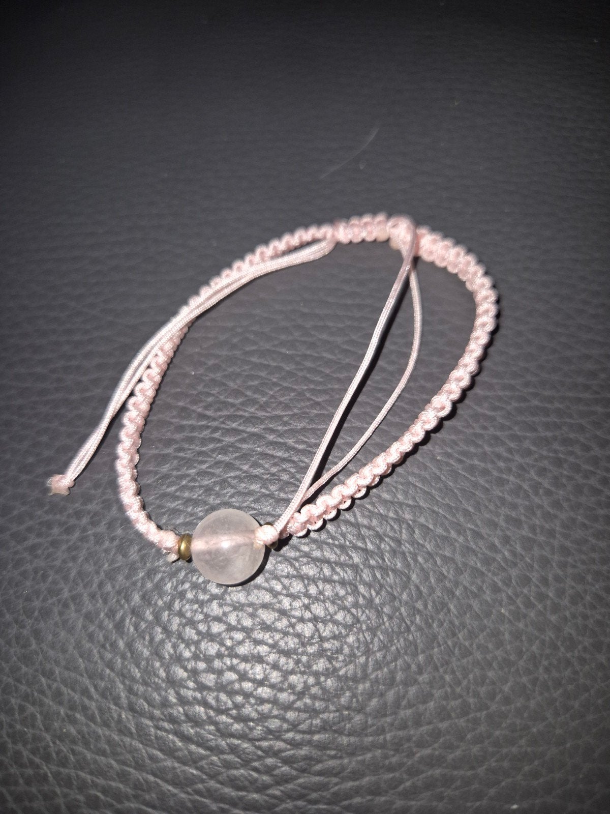 Armband met kraal (nieuw), Ophalen of Verzenden, Nieuw, Roze, Met bedels of kralen
