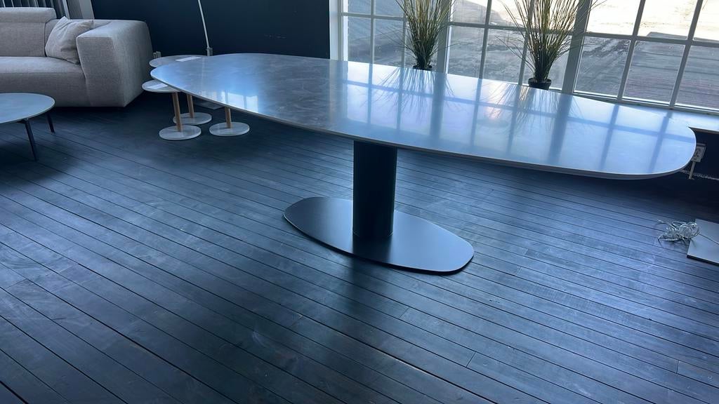 Metaform Orfis eettafel nieuw, Ophalen