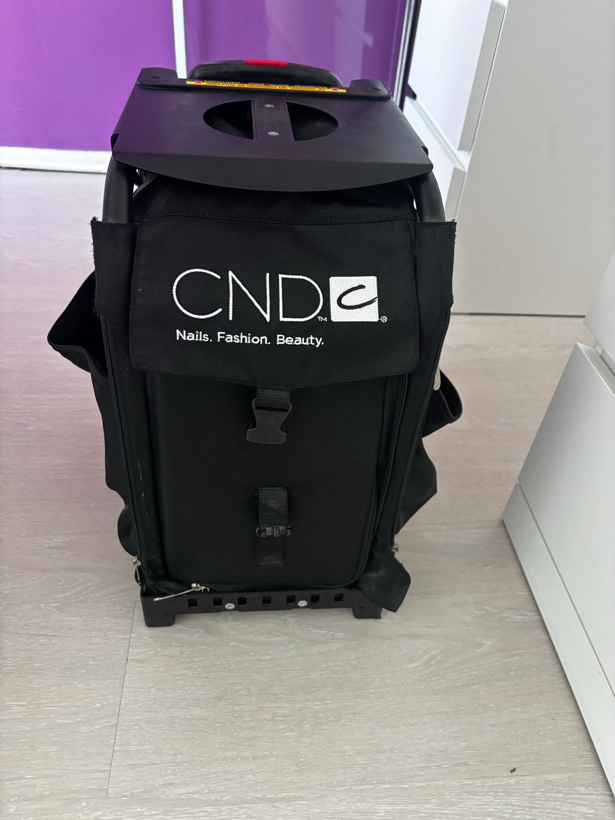 CND Trolley voor nagelstyliste - In goede staat, Ophalen, Zo goed als nieuw, Zwart, Softcase