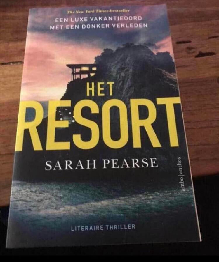 Het resort, Ophalen, Gelezen