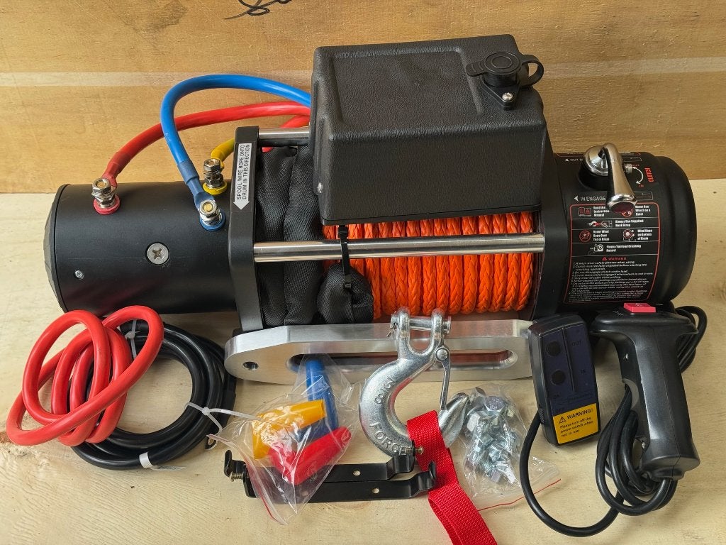 Elektrische lier 12 volt 5,9 ton 13500 lbs touw draadloos, Nieuw, Ophalen of Verzenden, Info@lierenwinkel.eu, De Akkers 56 , 7468DE  Enter