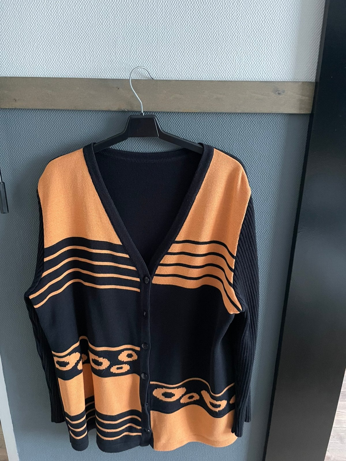 Prachtig vest, zgan, 44, Ophalen of Verzenden, Zo goed als nieuw, Maat 42/44 (L), Zwart