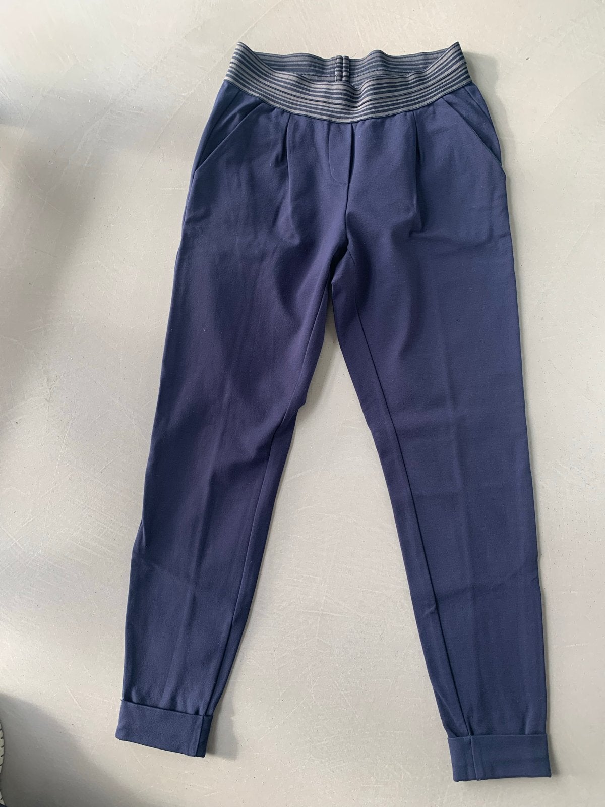 Sandwich_ donkerblauwe broek met gestreepte tailleband, Blauw, Ophalen of Verzenden, Driekwart, Maat 34 (XS) of kleiner