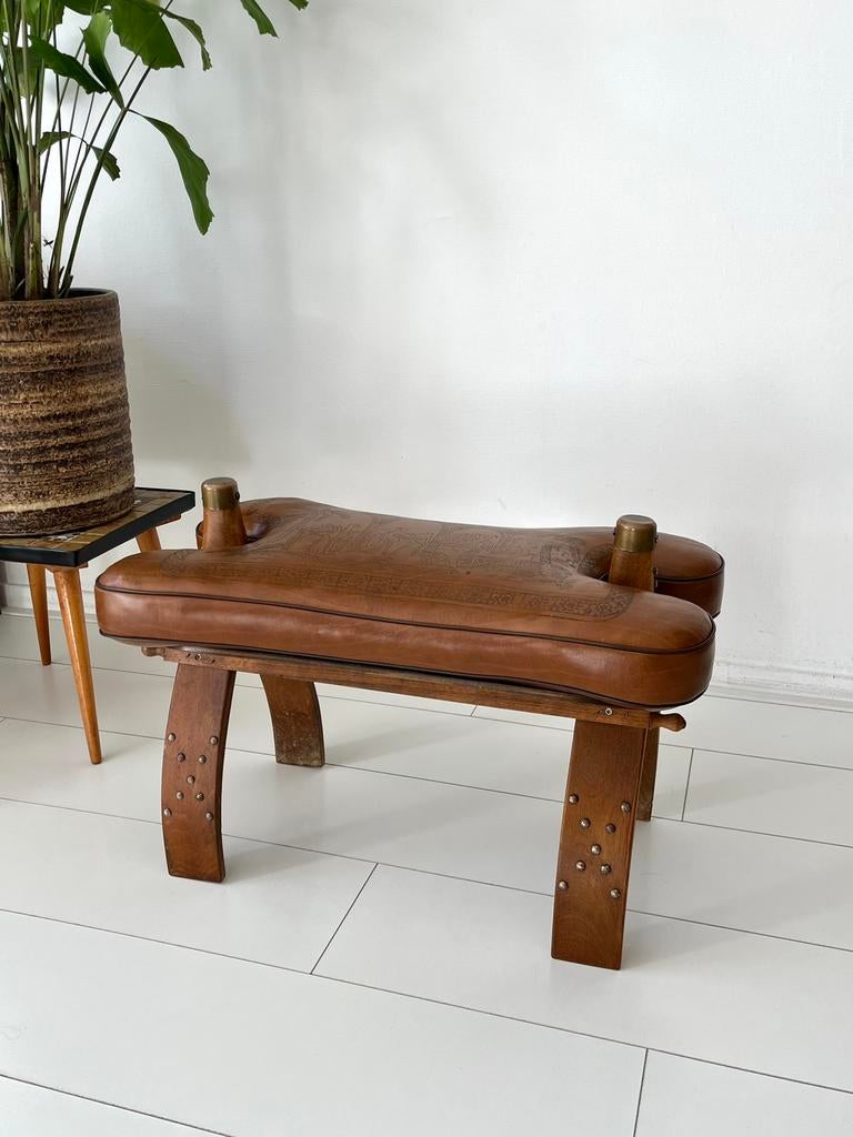 Vintage kamelenkruk, Ophalen, Minder dan 50 cm, 50 tot 75 cm, Leer