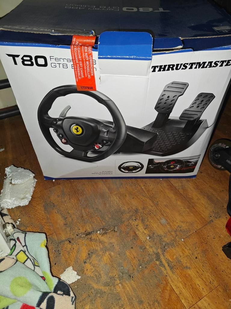 Thrustmaster T80 Ferrari GTB Edition racestuur met pedalen, Ophalen