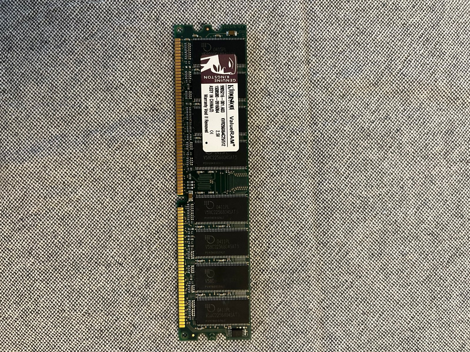 Kingston 512MB DDR-266 PC2100 – KVR266X64C25/512, Ophalen of Verzenden, Zo goed als nieuw, DDR, Desktop