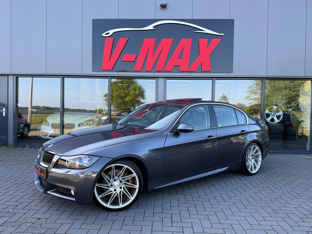 BMW 330i M-Sport AUT Dak Xenon AFS Carplay Keyless Go Memory, Auto's, Automaat, Achterwielaandrijving, Zwart, 259 pk