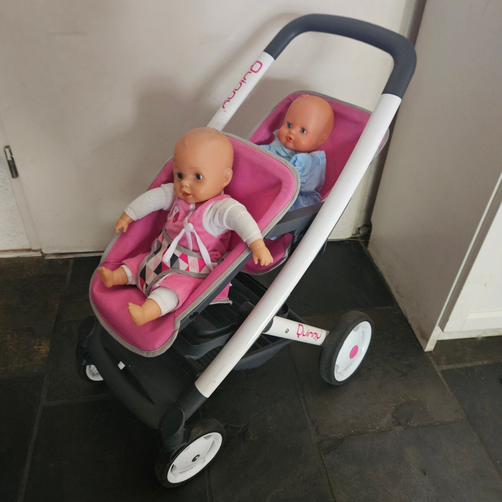 smoby roze duo tweeling kinderwagen maxi cosi, Kinderen en Baby's, Speelgoed | Poppen, Ophalen of Verzenden, Zo goed als nieuw