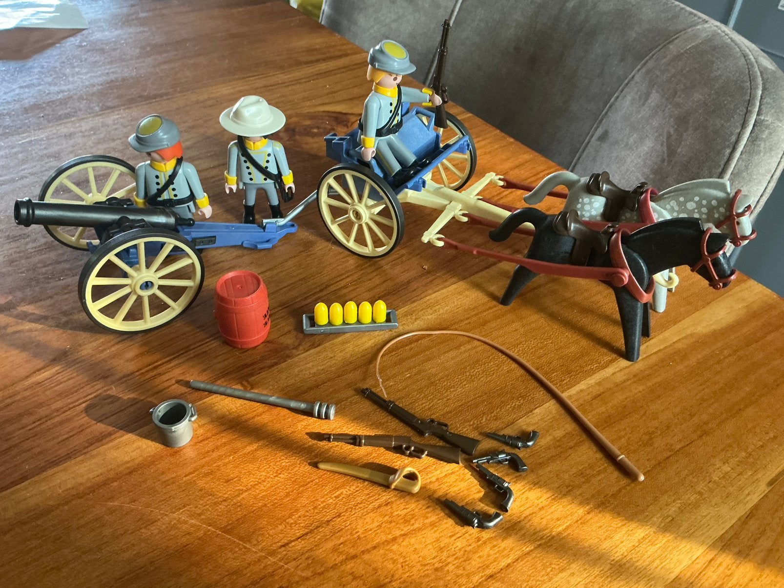 Zuiderlijke met paardenwagen en kanon, Ophalen of Verzenden, Zo goed als nieuw