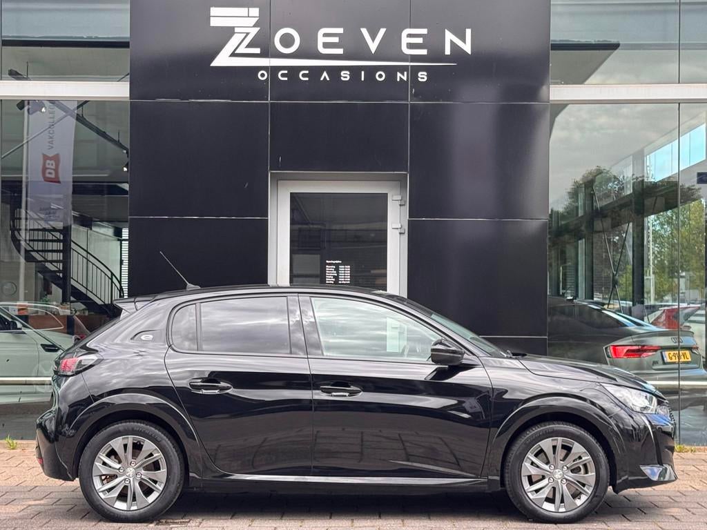 Peugeot E-208 EV Blue Lease Allure 50 kWh, Auto's, Peugeot, 136 pk, Gebruikt, Zwart, Origineel Nederlands