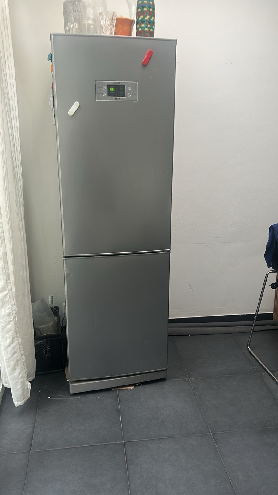 Gratis Goed werkende koelkast met vriezer (ladefronten los), Witgoed en Apparatuur, Ophalen, Gebruikt, 200 liter of meer, 60 cm of meer