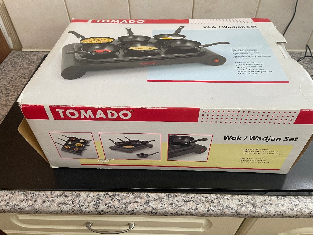 Tomado Gourmet set, Ophalen, Zo goed als nieuw, 4 t/m 7 personen