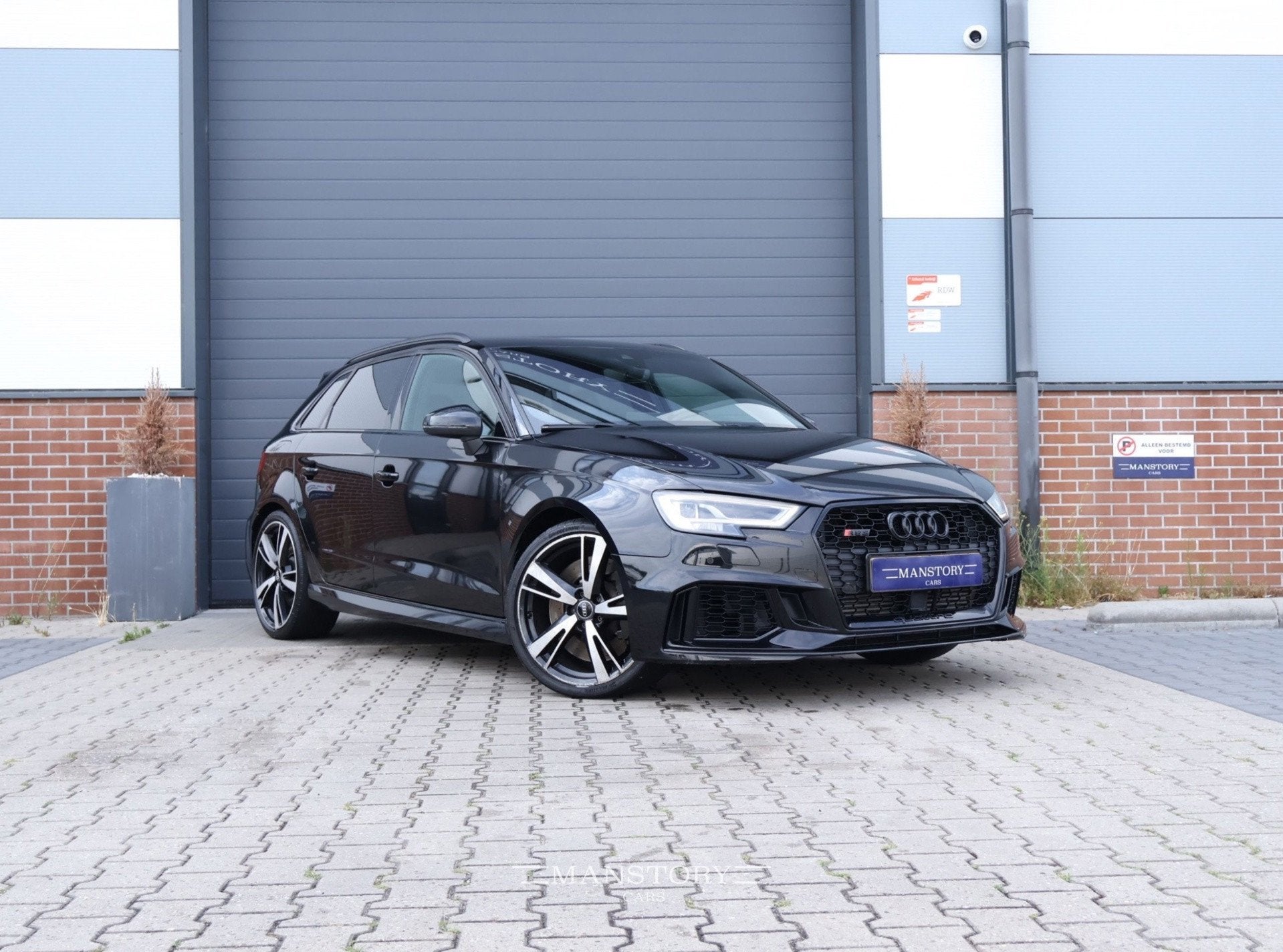 Audi A3 Sportback 2.5 TFSI RS 3 quattro, Auto's, Audi, Automaat, Gebruikt, RS3, 1505 kg