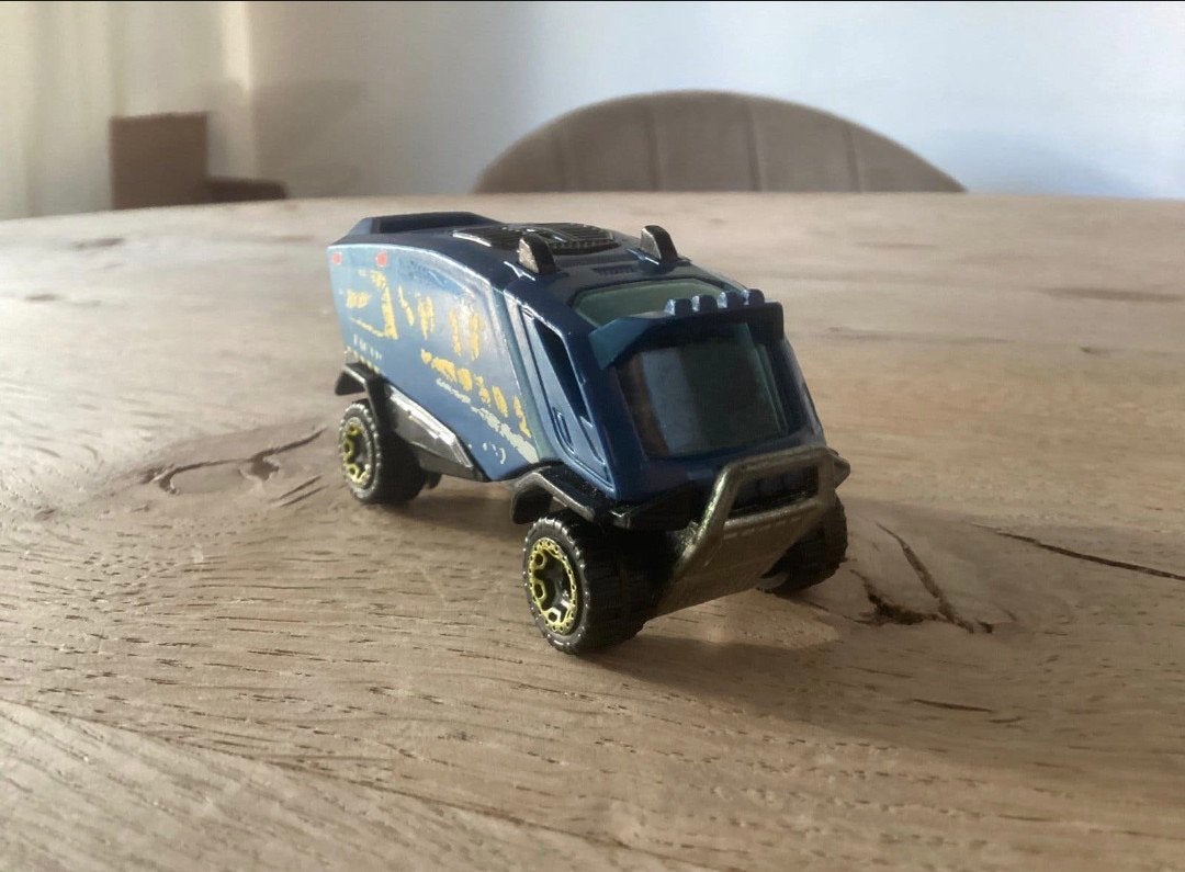 Hot Wheels SWAT Armored Truck 2007 Police Patrol, Ophalen of Verzenden, Gebruikt, Bus of Vrachtwagen