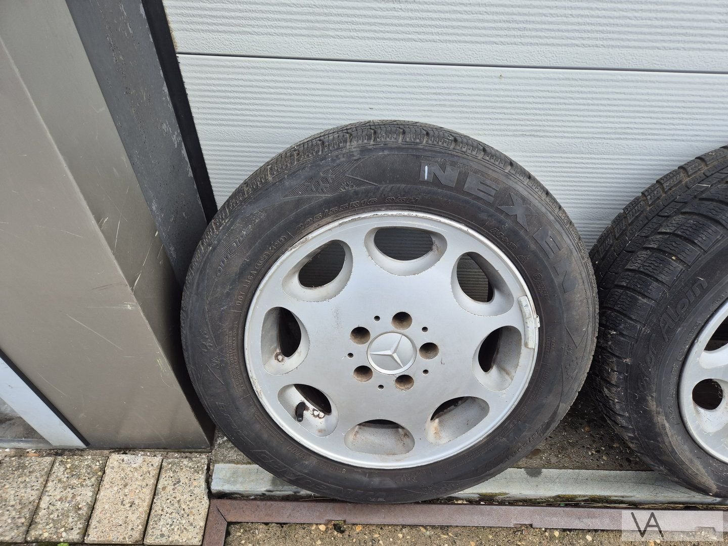 Set 3 velgen Mercedes W124 e500 500e W129 16 inch 1244011402, Gebruikt, -, -, Banden en Velgen