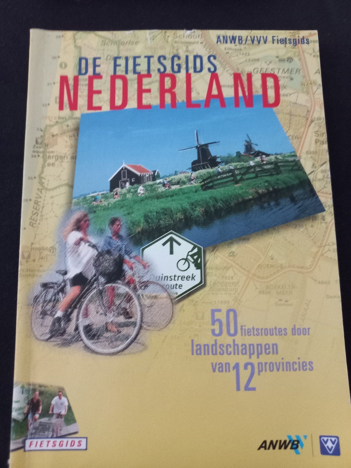 ANWB/VVV Fietsgids Nederland: 50 fietsroutes, Boeken, Fiets- of Wandelgids, Ophalen of Verzenden, Zo goed als nieuw, ANWB/VVV