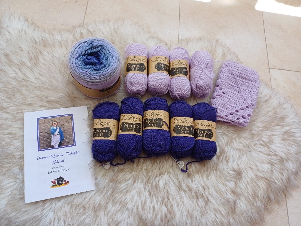 Mooie sjaal stola haakpakket Scheepjes Merino Soft wol haken, Hobby en Vrije tijd, Breien en Haken, Ophalen of Verzenden, Nieuw