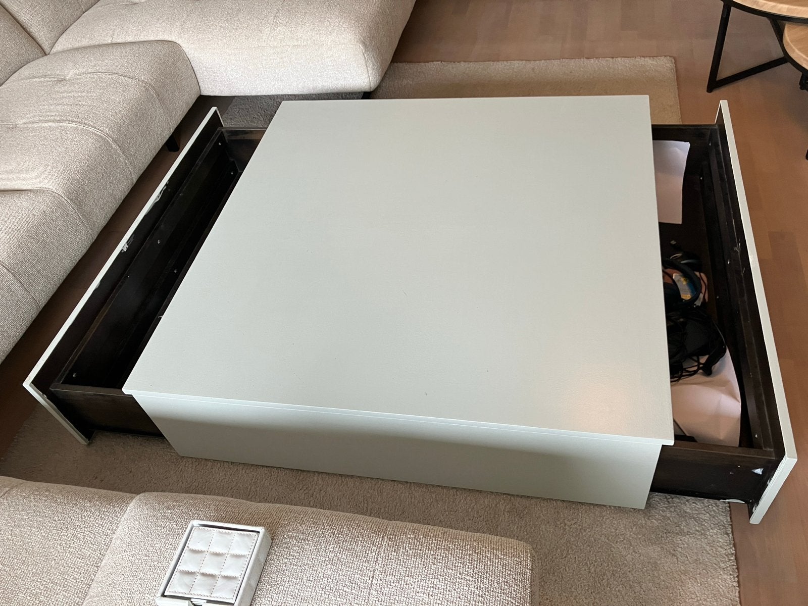 Foto 2 van Salontafel van Montell - 110x110x30 cm
