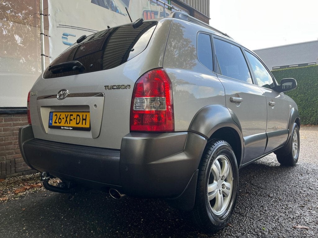 Hyundai Tucson 2.0i Style Premium|Airco|Trekhaak|Leder|Cruis, Gebruikt, 4 cilinders, Handgeschakeld, Tucson